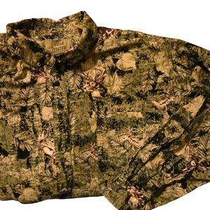 Field Tested By Outdoor Life 2XL Shirt Forest Green Deer Buck Forest Camo